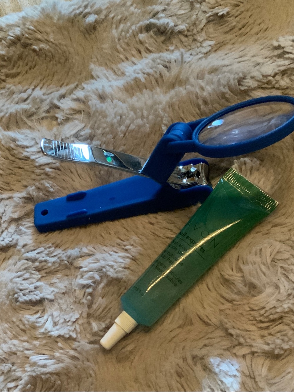 Magnifying Nail Clip Tool & Aloes Gel Cuticle Remover